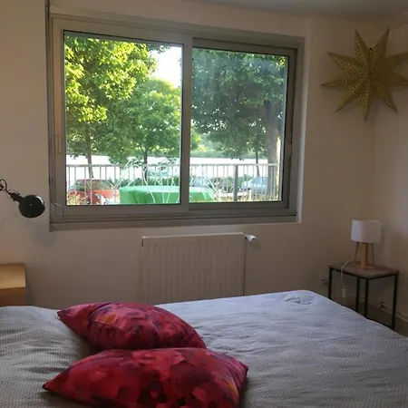 Апартаменты Le Bord De Loire *