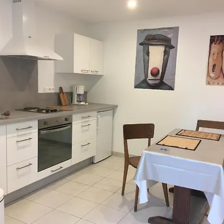 Апартаменты Le Bord De Loire *